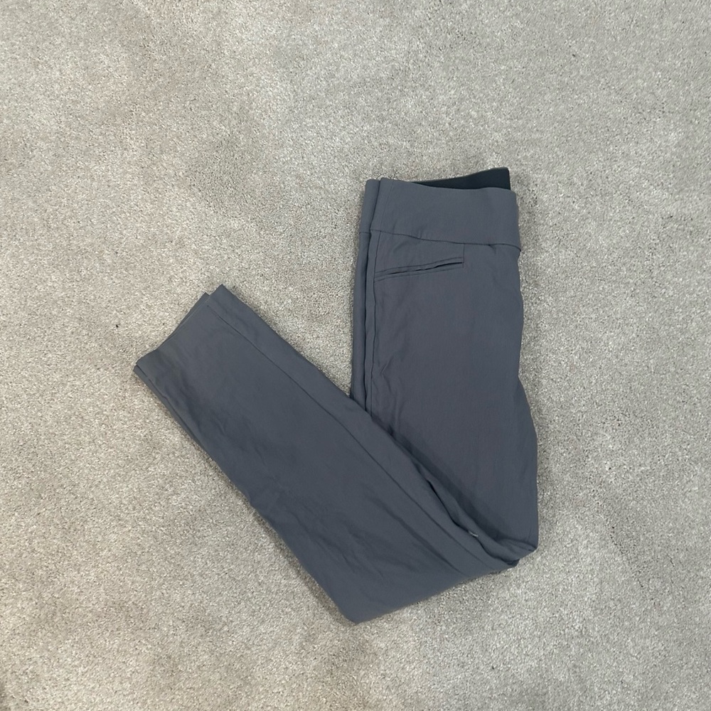 Women's Elegant Gray Trousers - Picture 4 of 4